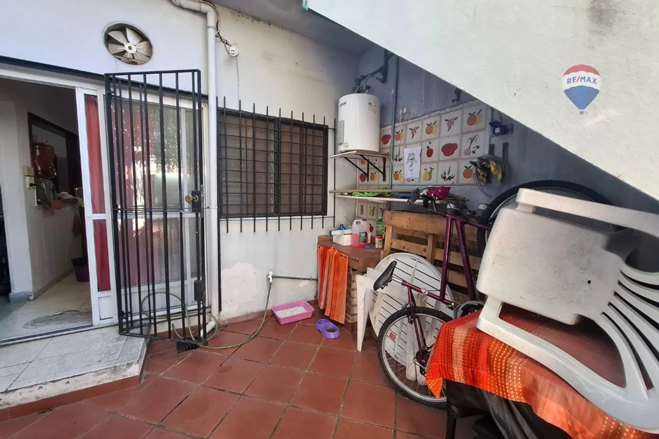 Casa en venta en Quilmes, foto 3