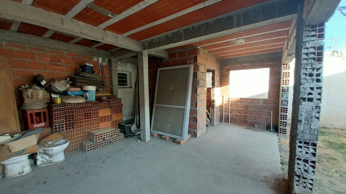 CASA 2 DORM VENTA BARRIO CHACHAPOYAS ZONA NORTE - foto 16