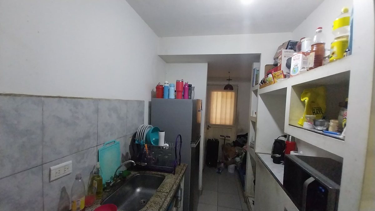 CASA 2 DORM VENTA BARRIO CHACHAPOYAS ZONA NORTE - foto 5