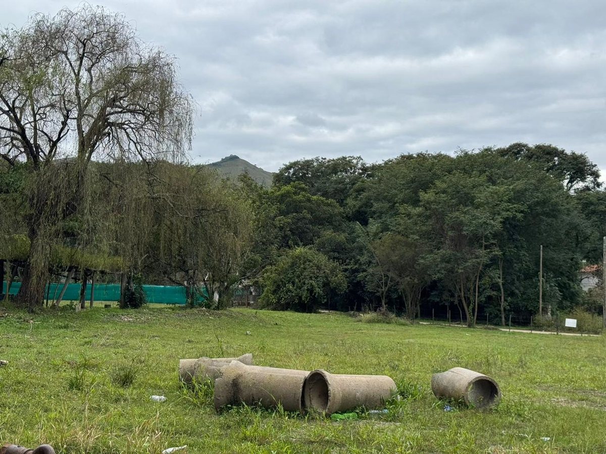 TERRENO EN VENTA EN LOS AROMOS VAQUEROS 1067M2 - foto 4