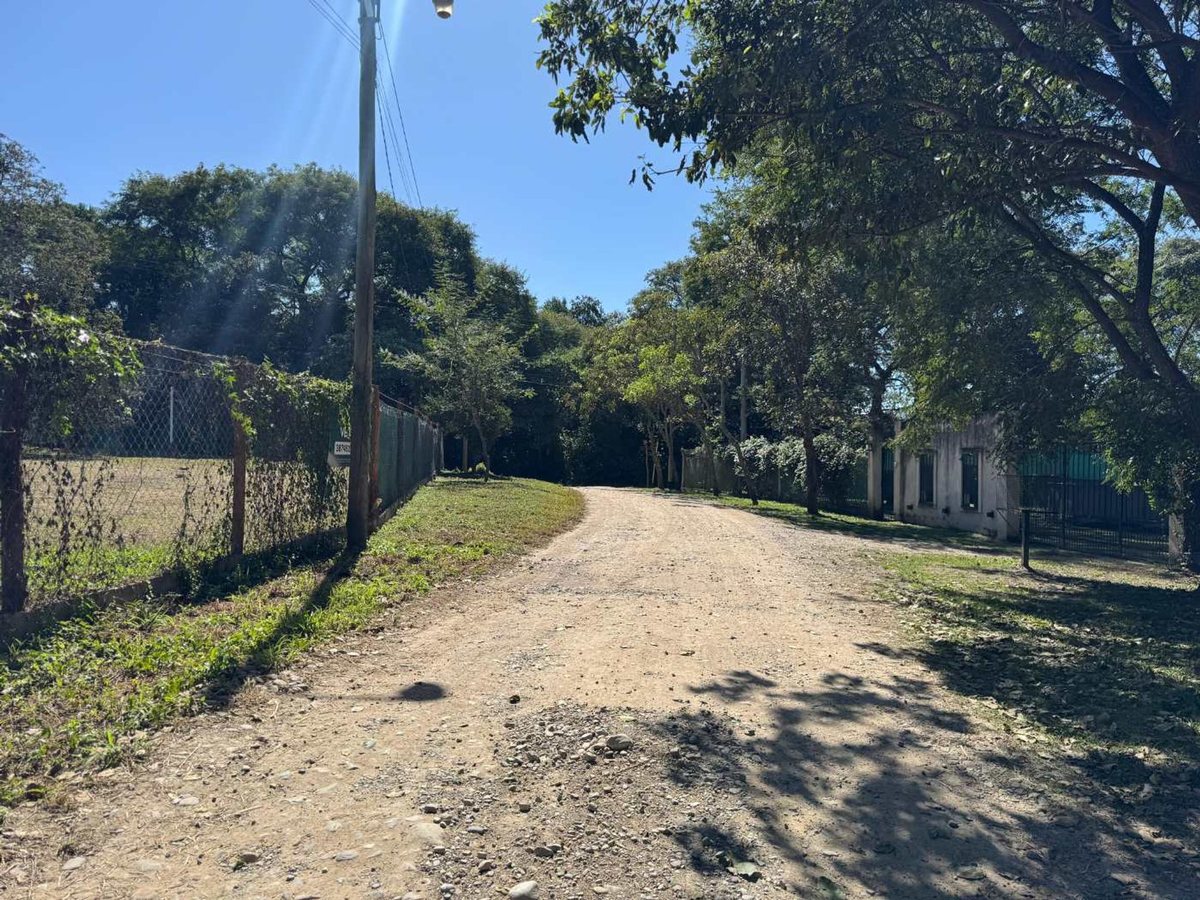 TERRENO EN VENTA EN LOS AROMOS VAQUEROS 1067M2 - foto 6