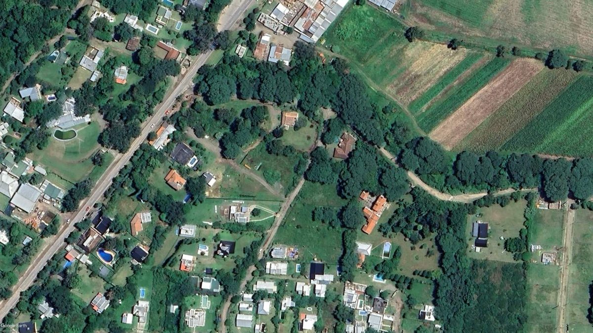 TERRENO EN VENTA EN LOS AROMOS VAQUEROS 1067M2 - foto 3