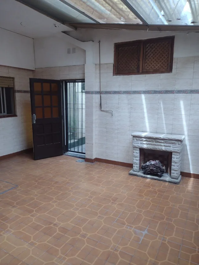 Departamento de 3 ambientes en venta en Piñeyro, Avenida Cabildo 800