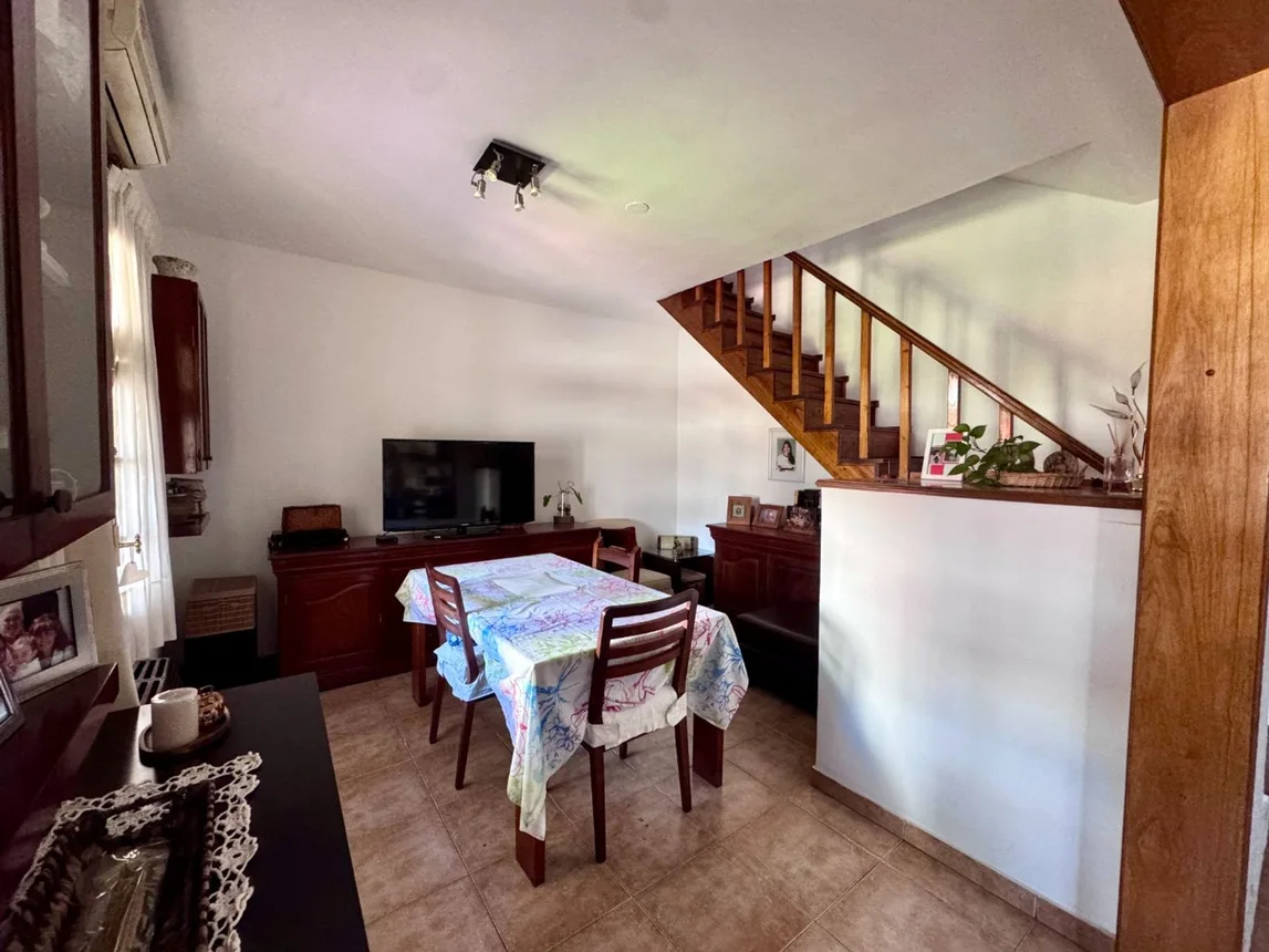 Casa de 7 ambientes en venta en Sarandí, General Acha 0, foto 5