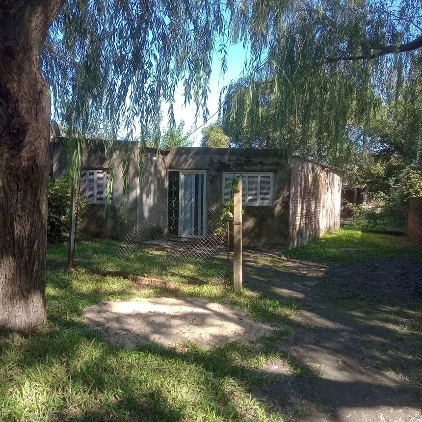 Casa de 2 ambientes en venta en Santa Fe, Calle 15 1900