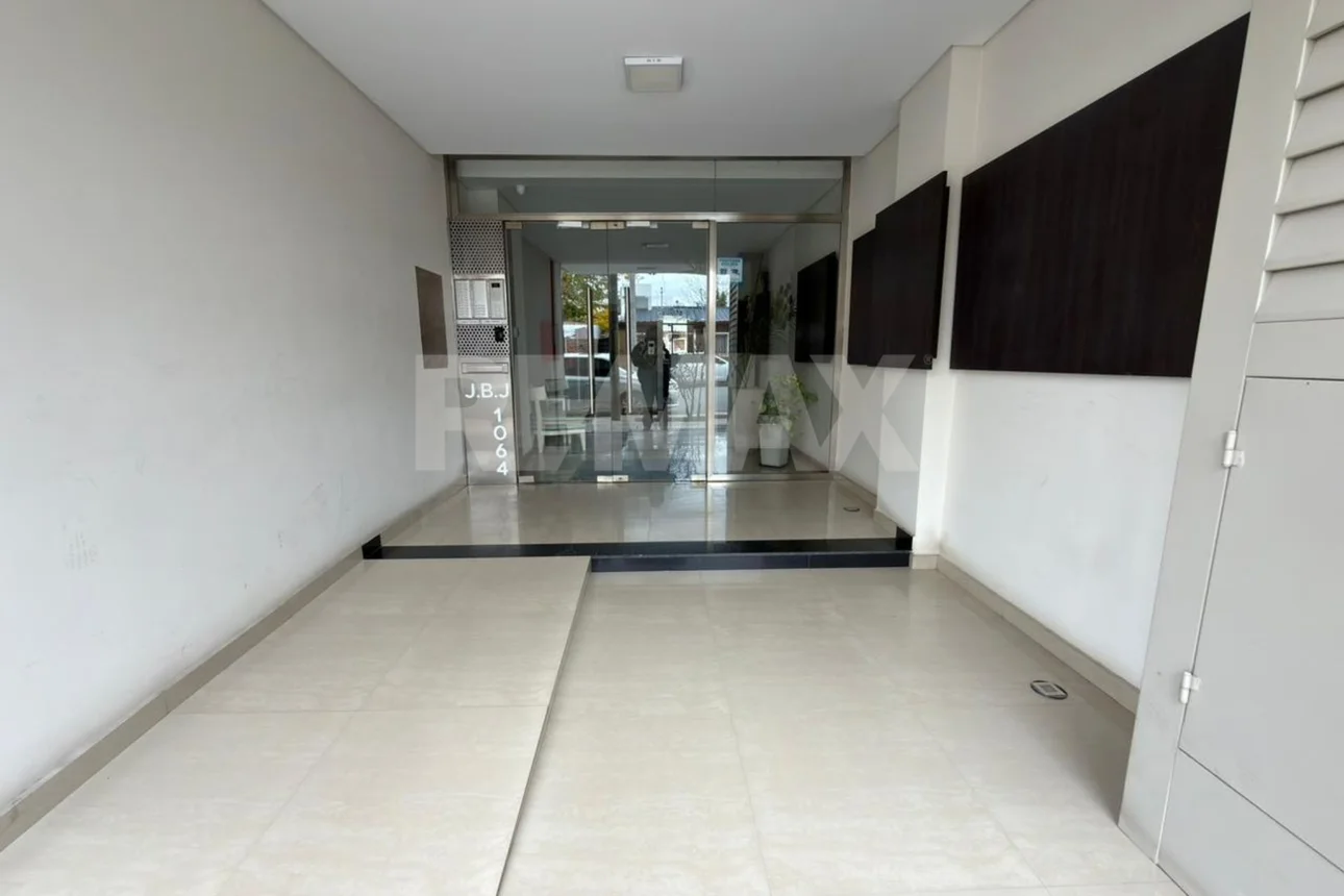 Departamento en venta en Neuquén, foto 2