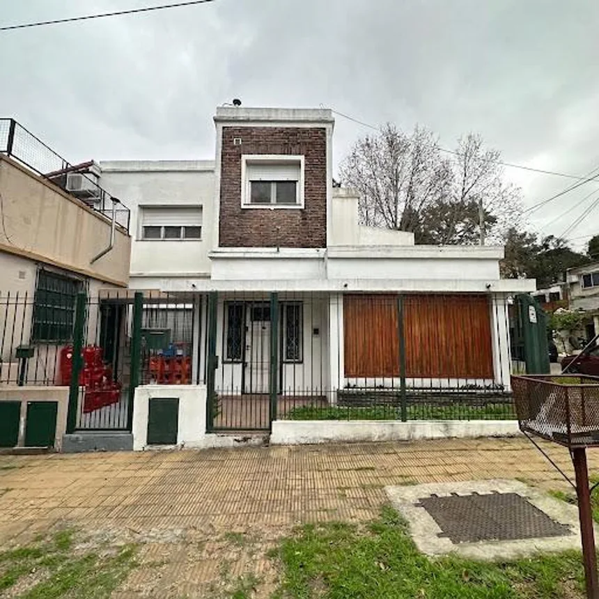 PH en venta en San Andrés, José Clemente Paz 2500