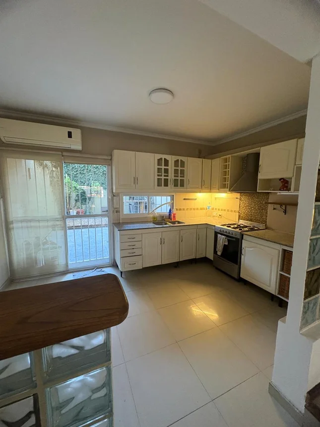 PH de 4 ambientes en venta en Caseros, Cavassa 2700, foto 2