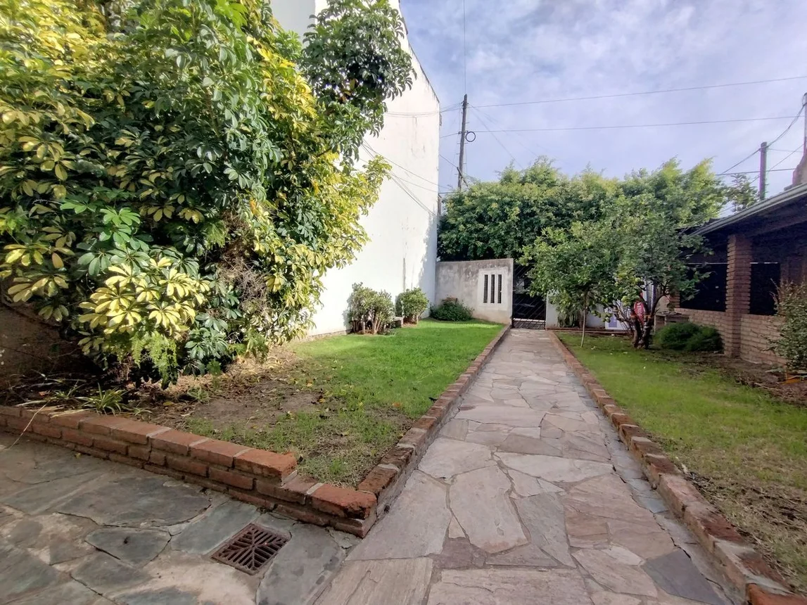 Casa de 4 ambientes en venta en El Palomar, Ingeniero Guillermo White 1200, foto 3