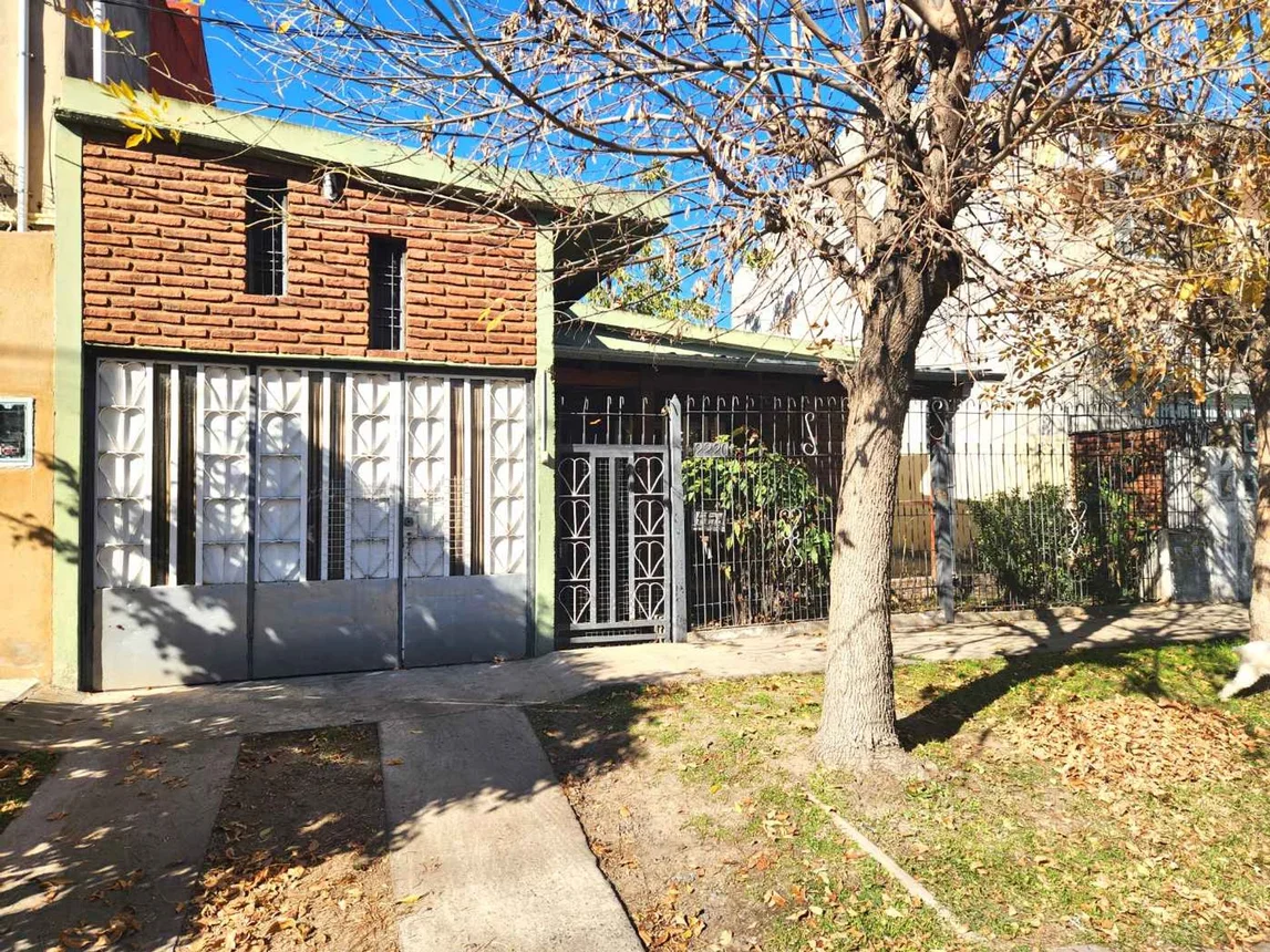 Casa en venta en Ituzaingó, foto 2