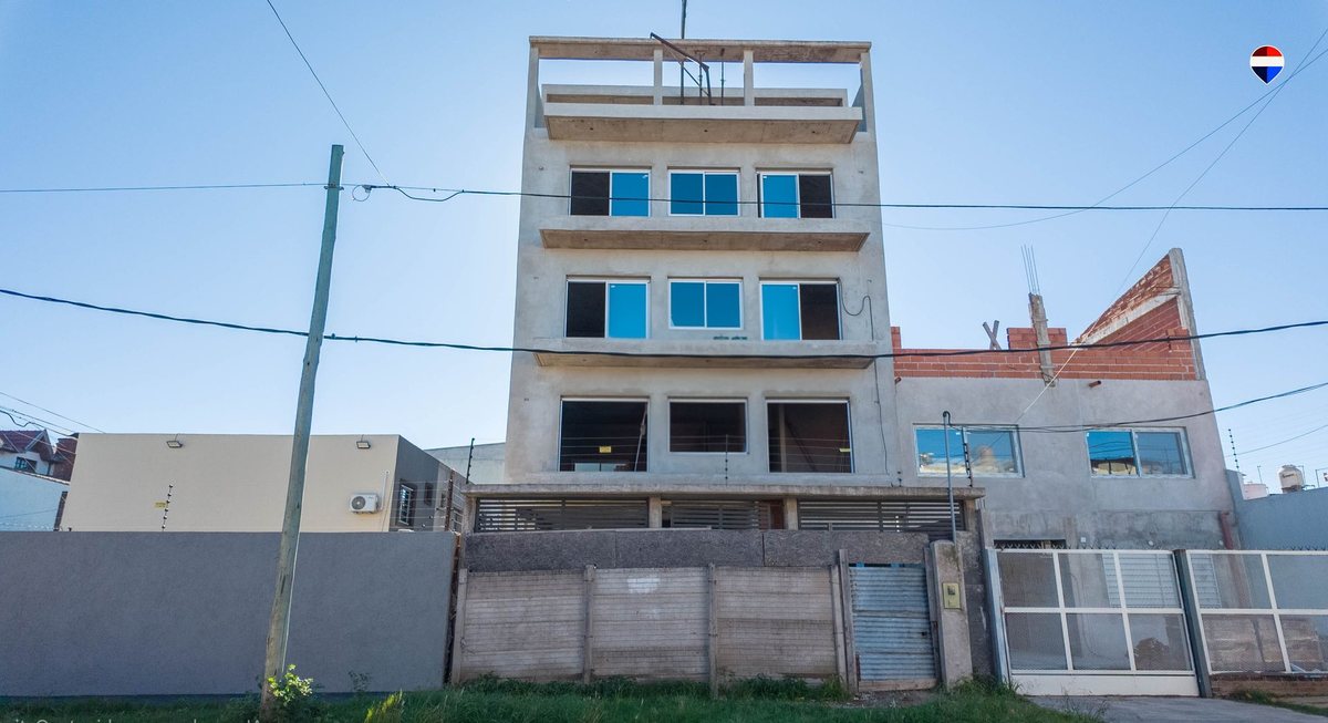 Foto 5 — Departamento 3 ambientes en venta en Bernal