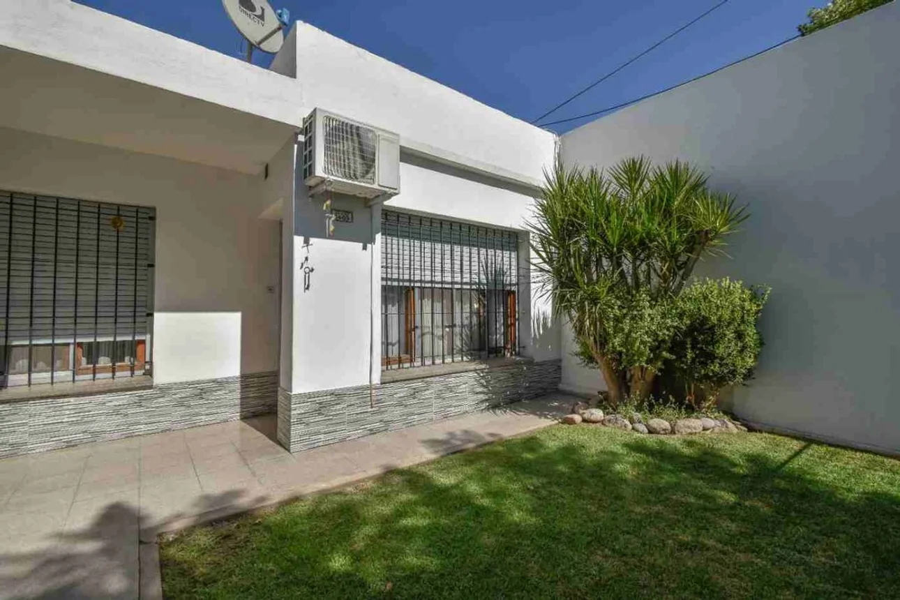 Casa en venta en Longchamps, foto 3