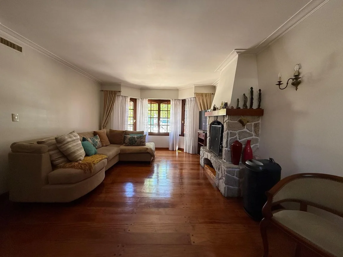Casa en venta en Bahía Blanca, foto 3