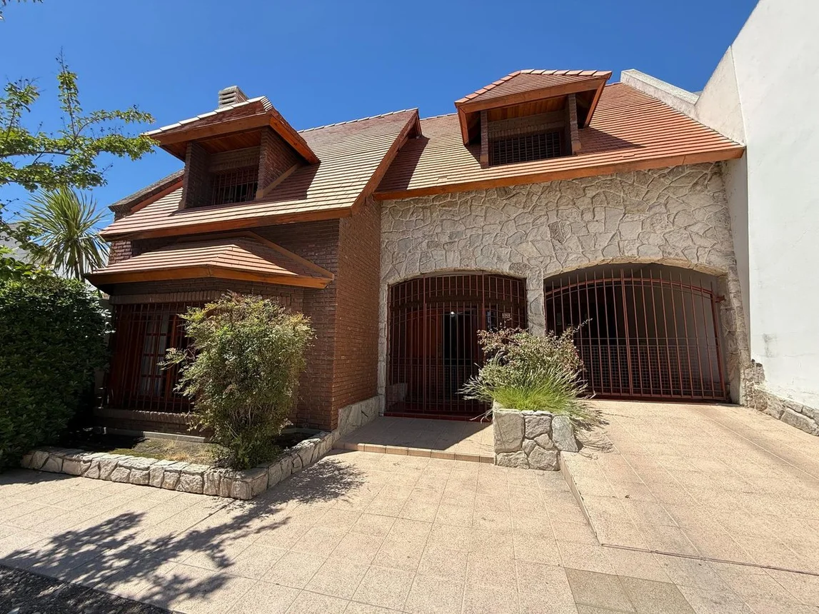 Casa en venta en Bahía Blanca