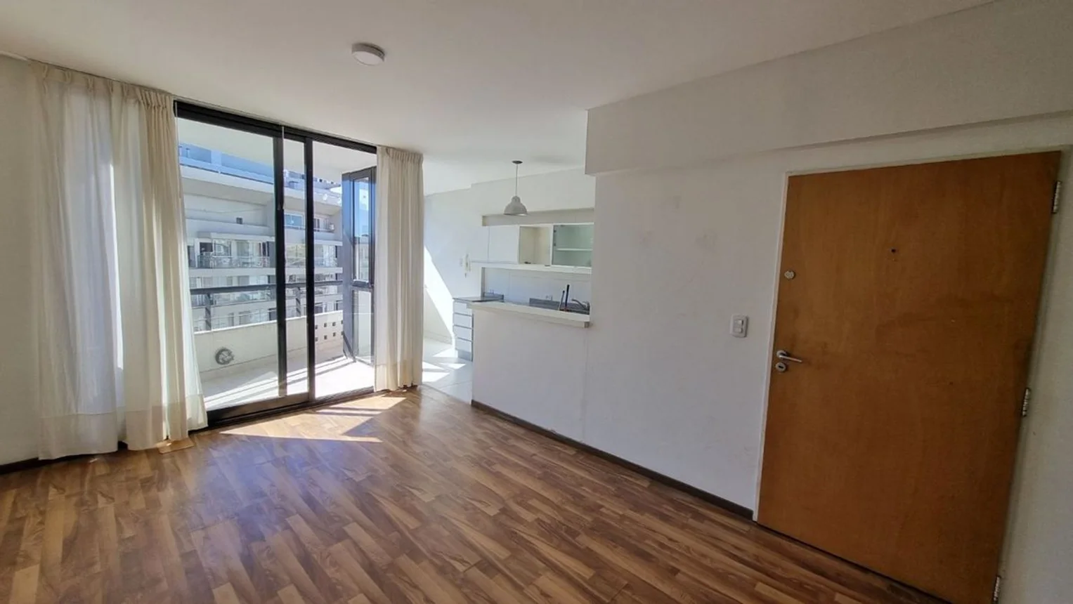 Departamento de 3 ambientes en alquiler en Belgrano, Avenida Doctor Ricardo Balbín 2300, foto 3