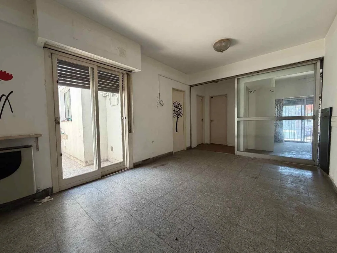 PH de 3 ambientes en venta en Liniers, Avenida Juan B. Justo 9200