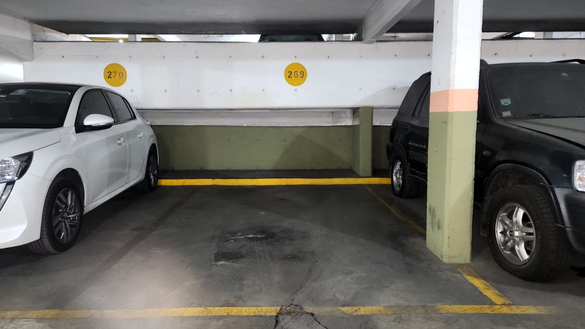 VENTA COCHERA CUBIERTA FIJA RETIRO EXP BAJAS
