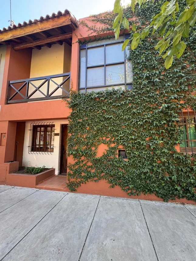Casa de 4 ambientes en venta en Guaymallén, Comandante Espora 500, foto 2