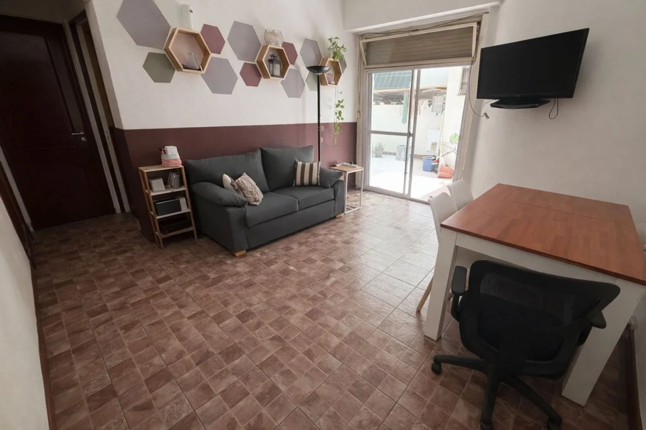 Venta departamento 2 ambientes villa del parque, foto 2