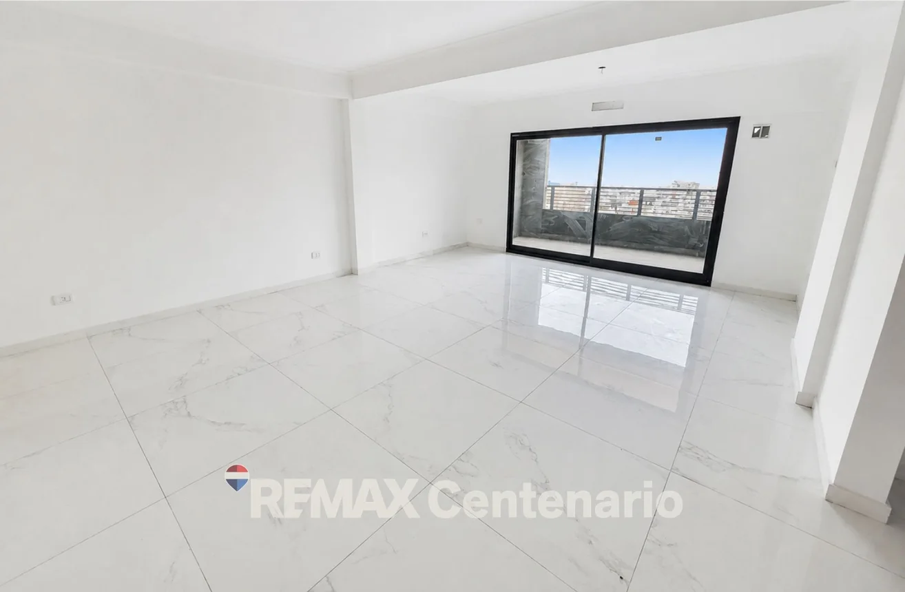 Departamento de 3 ambientes en venta en Mataderos, Avenida Escalada 1000