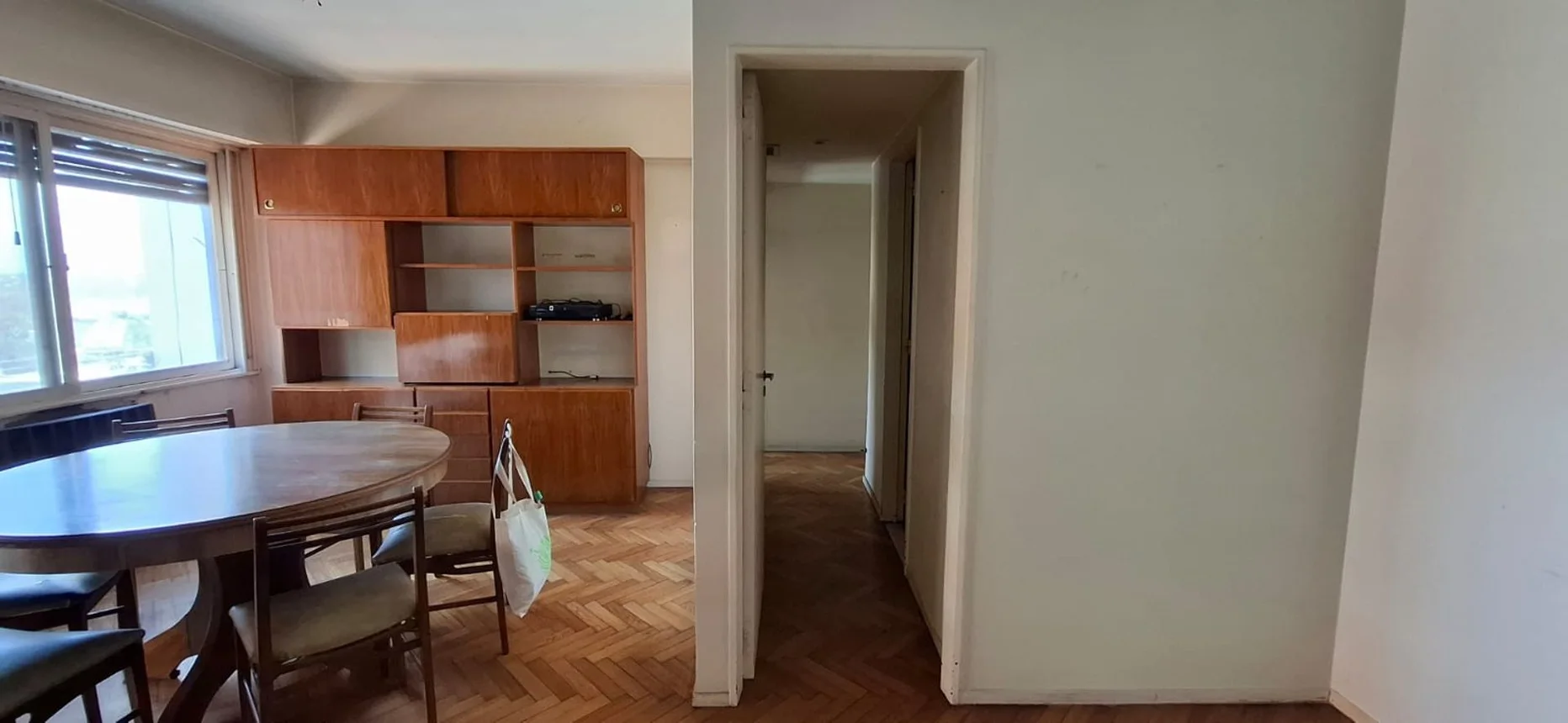 Departamento de 4 ambientes en venta en Quilmes, Avenida Hipólito Yrigoyen 400, foto 2
