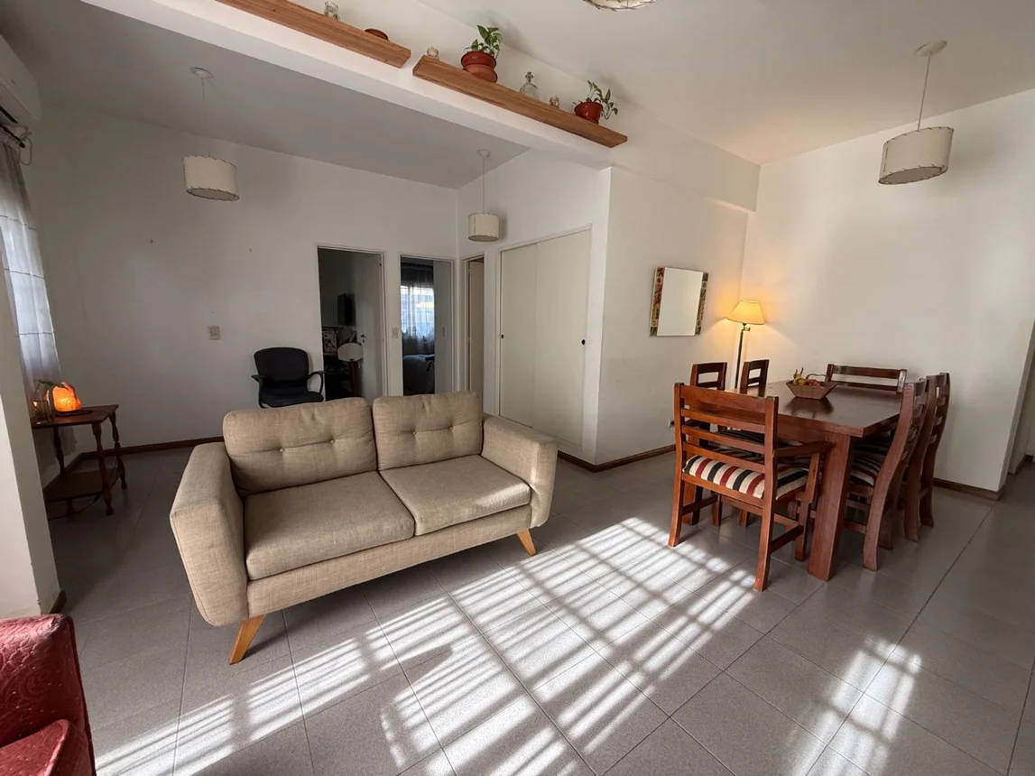 Departamento en venta en Villa Raffo, Chile 1400