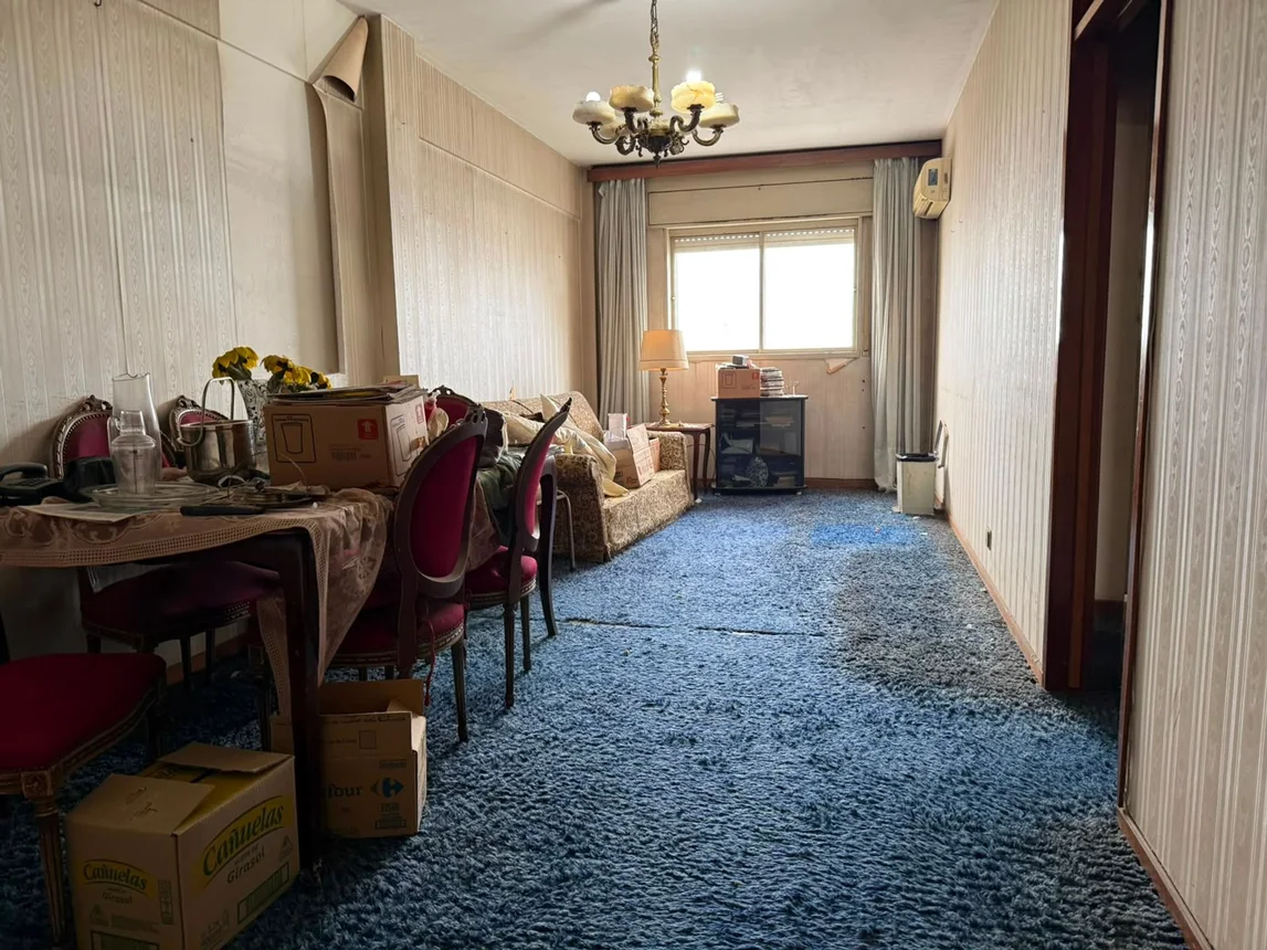 Departamento de 4 ambientes en venta en Liniers, Avenida Larrazábal 400