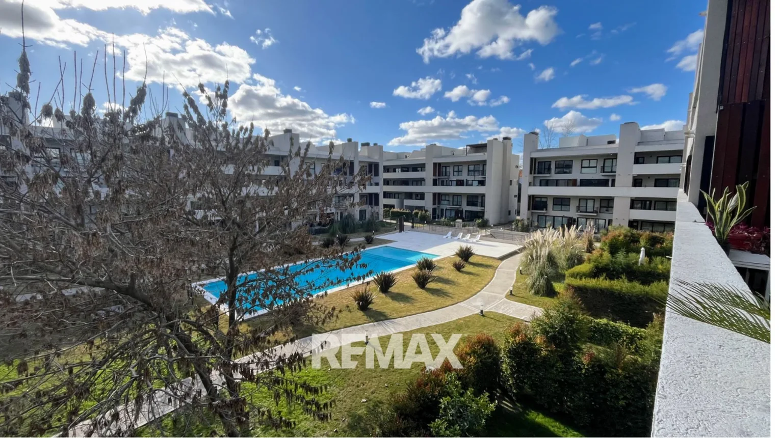 Dúplex en venta en Garín