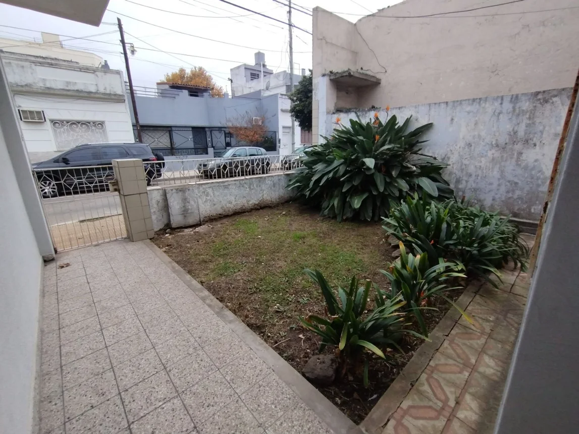 Casa de 4 ambientes en venta en Ciudadela, Capurro 3500, foto 2