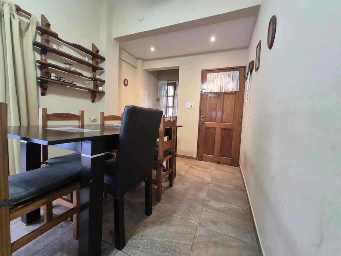 Casa en venta en El Palomar, foto 2