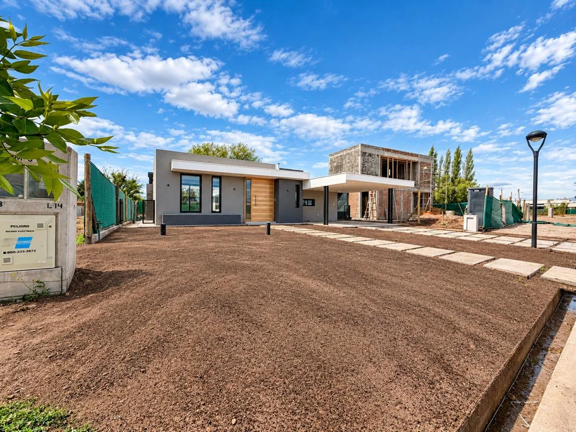 Casa en venta en Luján de Cuyo, foto 2
