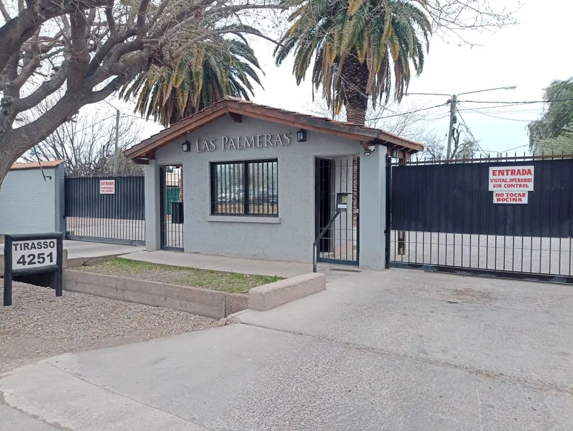 Casa en venta en Guaymallén, foto 3