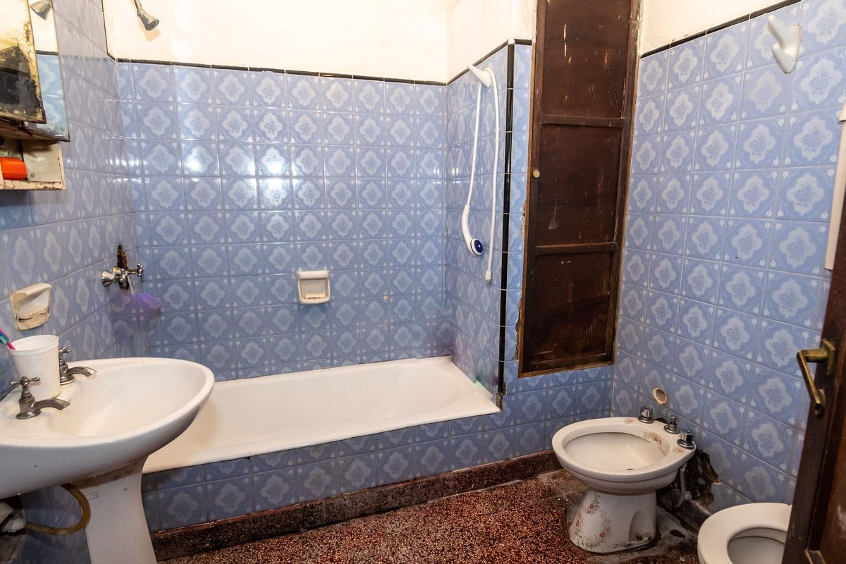 CASA MAS LOCAL VENTA MACROCENTRO ESQUINA - foto 11