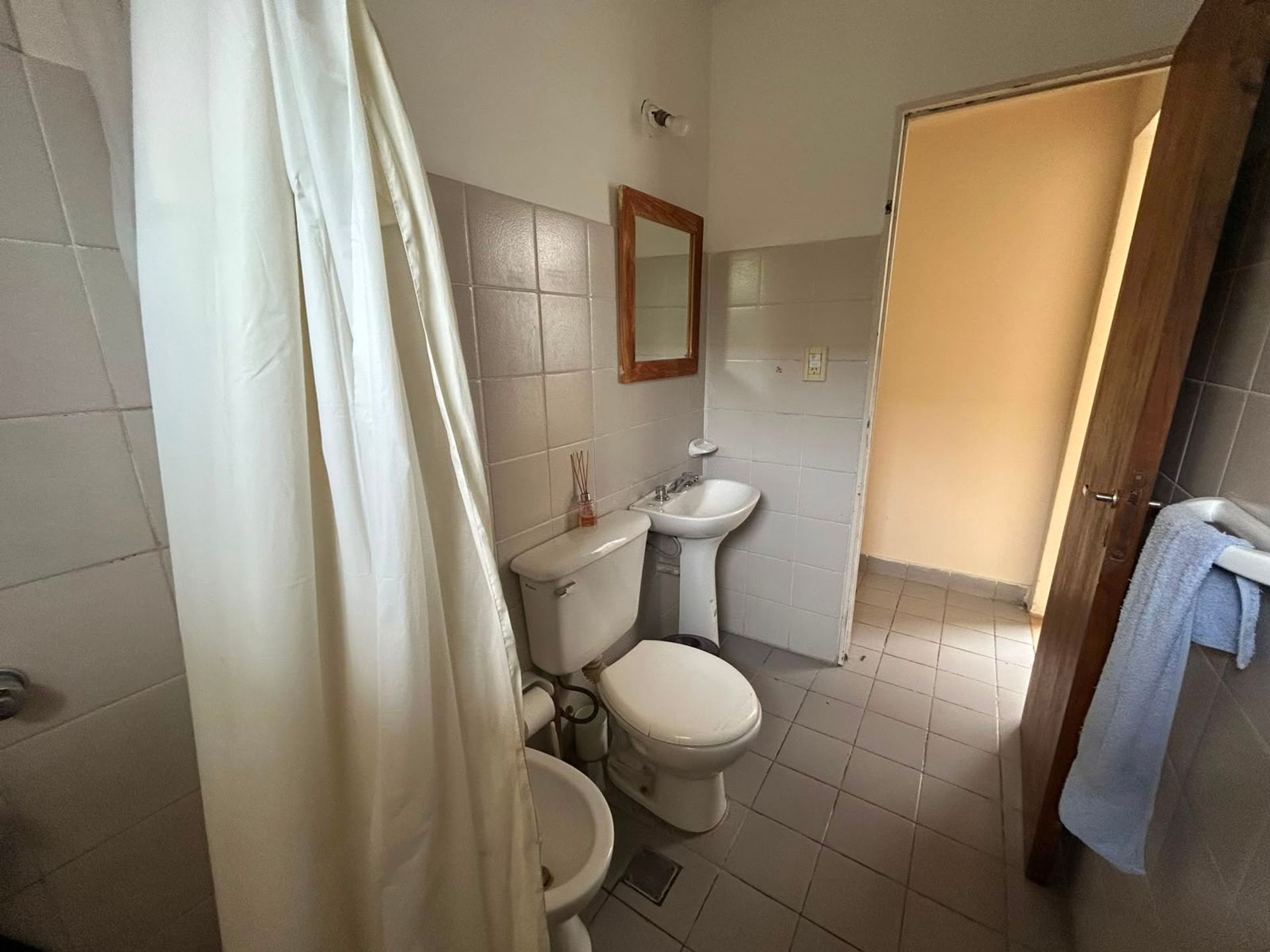 CASA EN VENTA B° MIRASOLES ZONA NORTE - foto 13