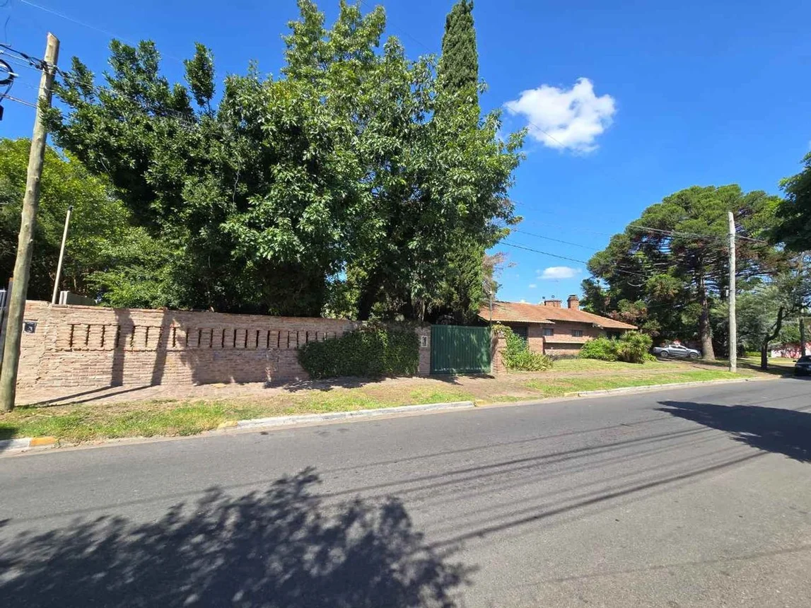 Casa en venta en Pilar, foto 3
