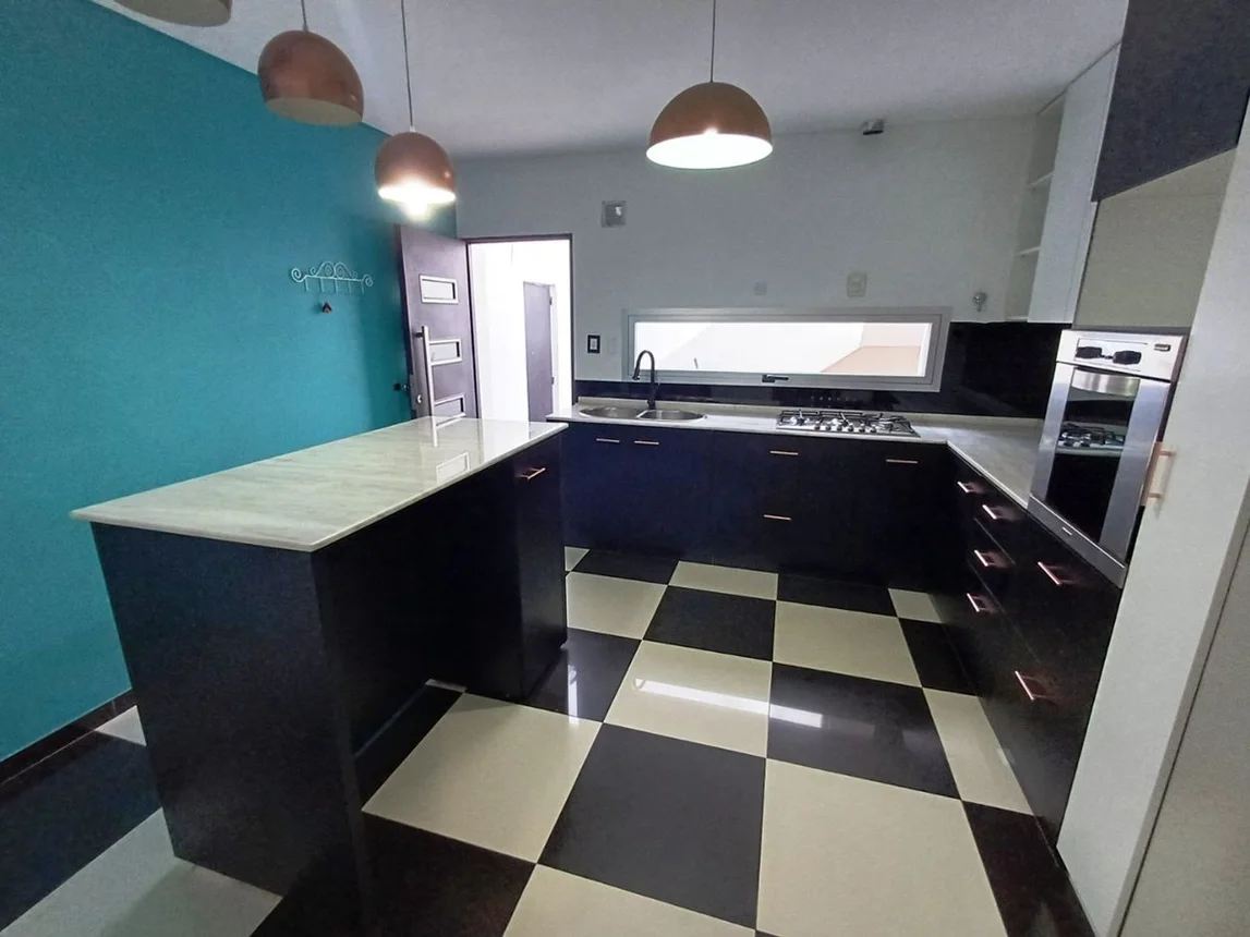Casa en venta en Villa Ballester, foto 2