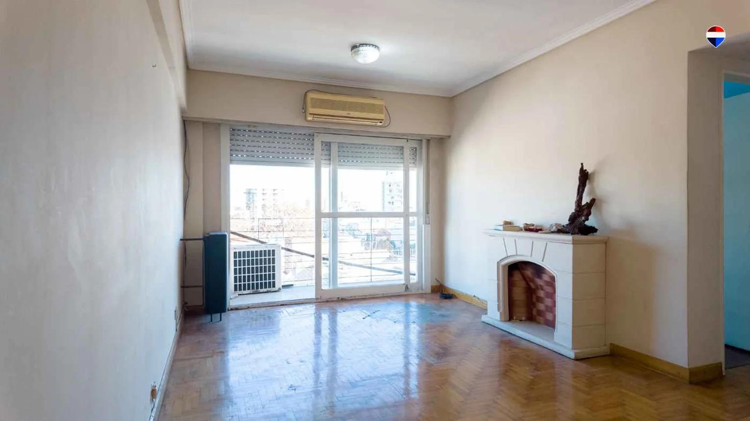 Departamento de 3 ambientes en venta en Piñeyro, José de Sucre 0