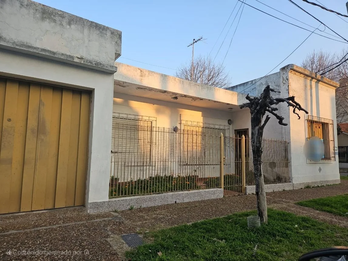 Casa en venta en Bernal Este