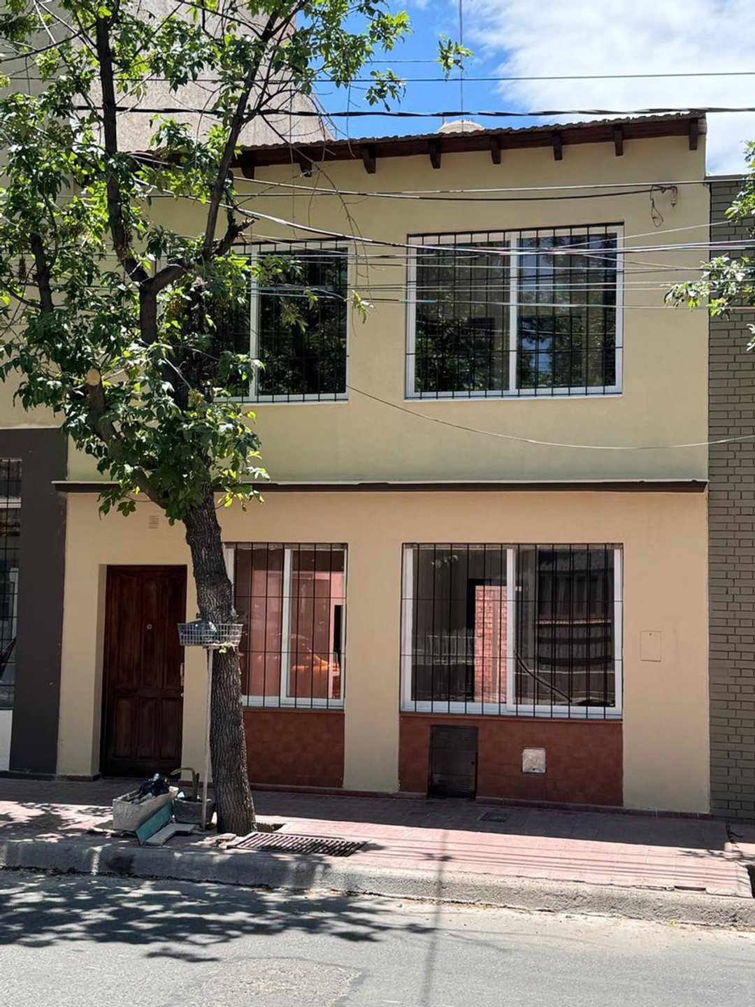 Venta de duplex en Barrio Bombal