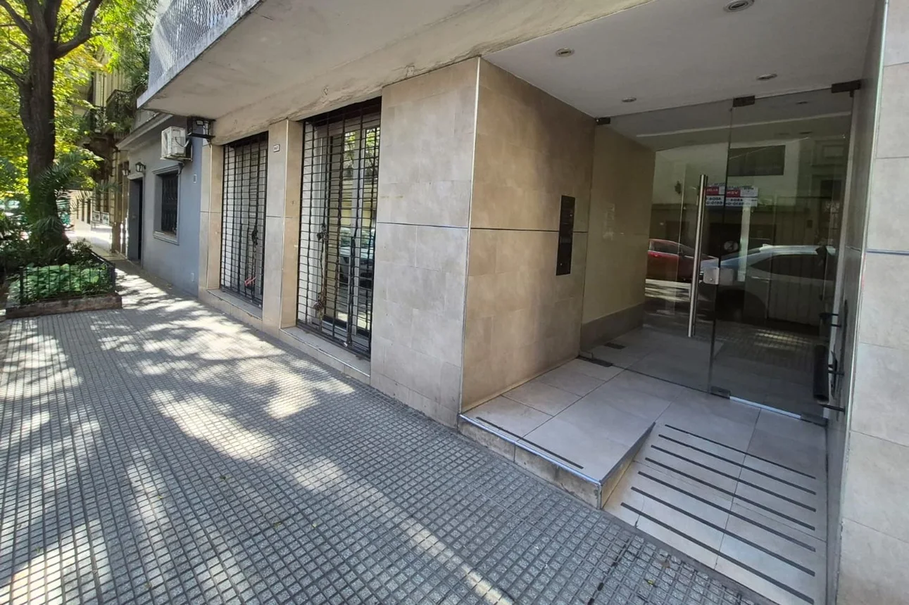 Almagro | 3 ambientes | piso alto | a reciclar, foto 4