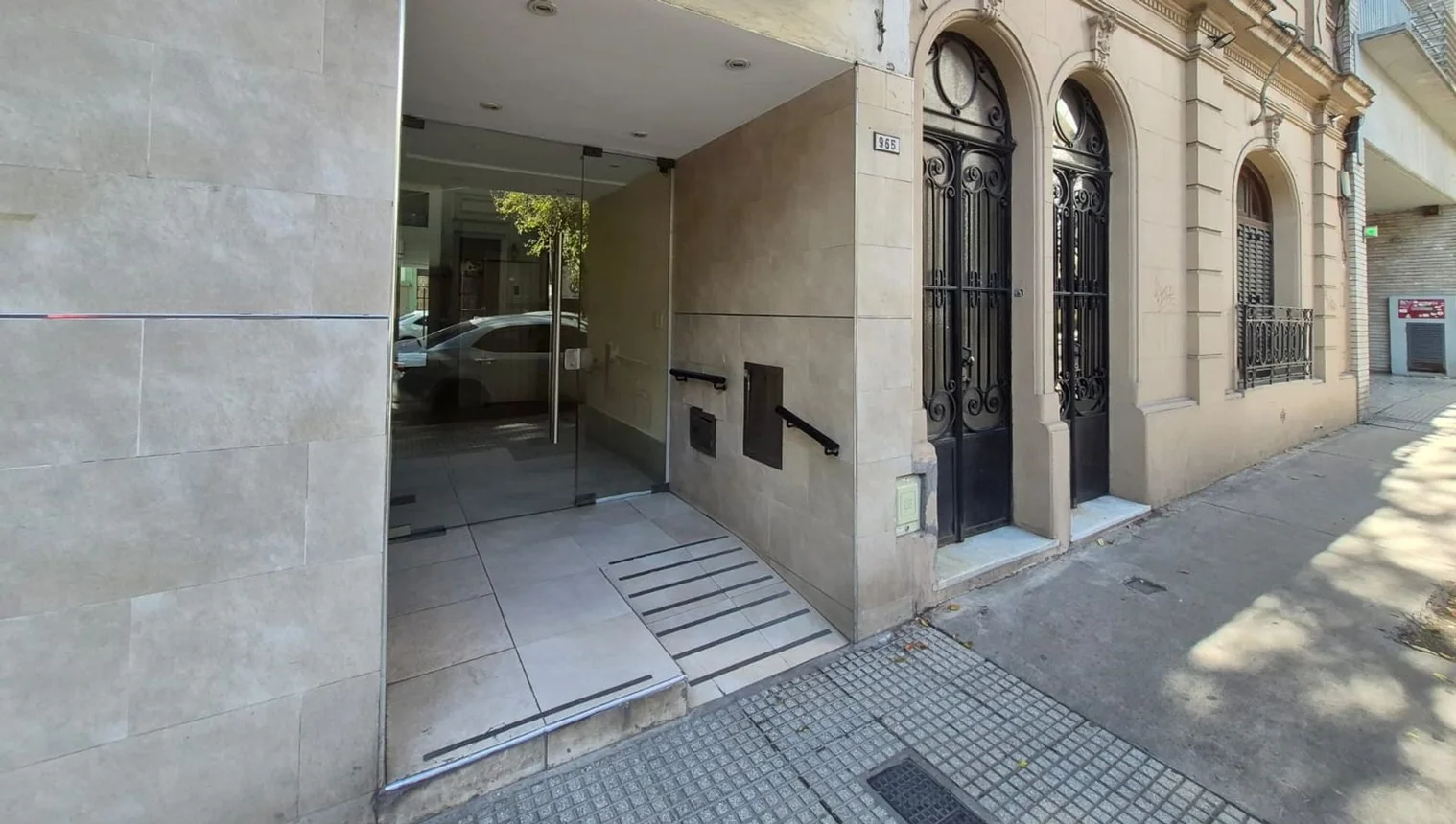 Almagro | 3 ambientes | piso alto | a reciclar, foto 3