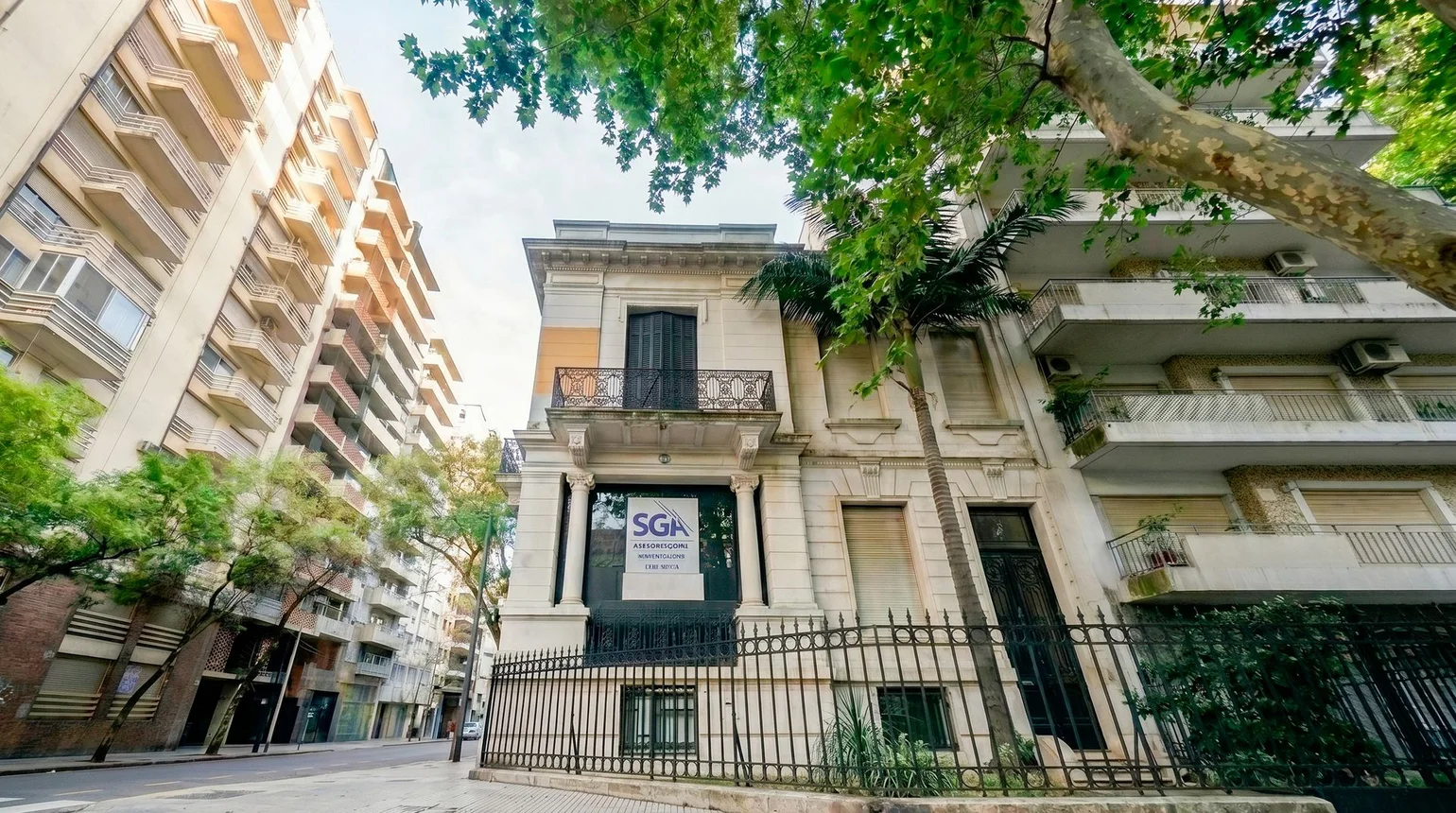 Venta casona historica en bv. oroño y 9 de julio, foto 3