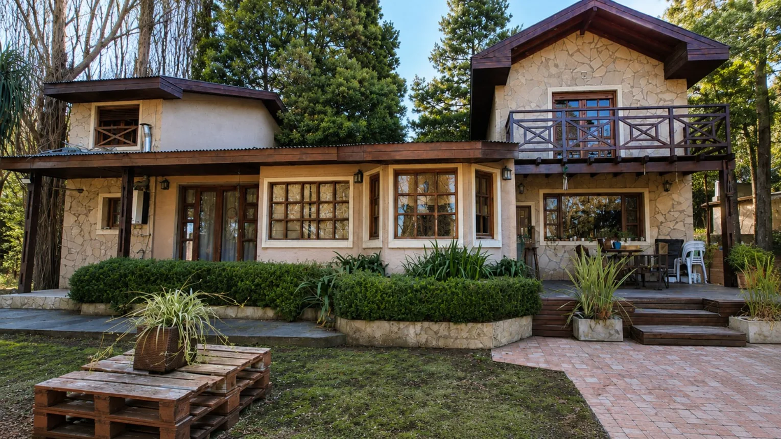 Casa 7 amb. venta bosque peralta ramos con jardín, foto 1