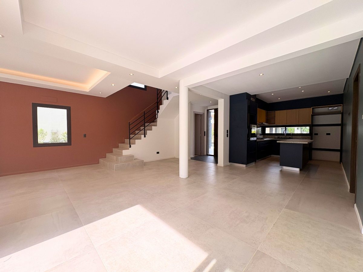 Foto 6 — VENTA CASA 6 AMBIENTES CASTAÑOS NORDELTA
