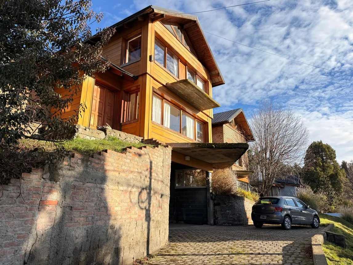 Casa en venta en San Carlos de Bariloche, foto 2