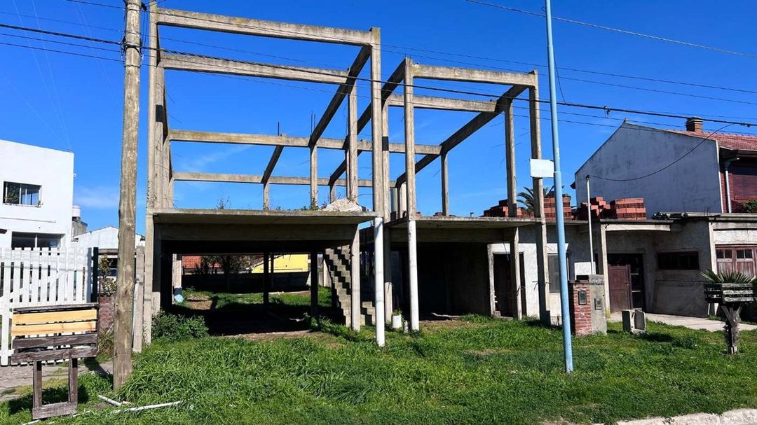 VENTA LOTE CON LOSAS PLAYA SERENA