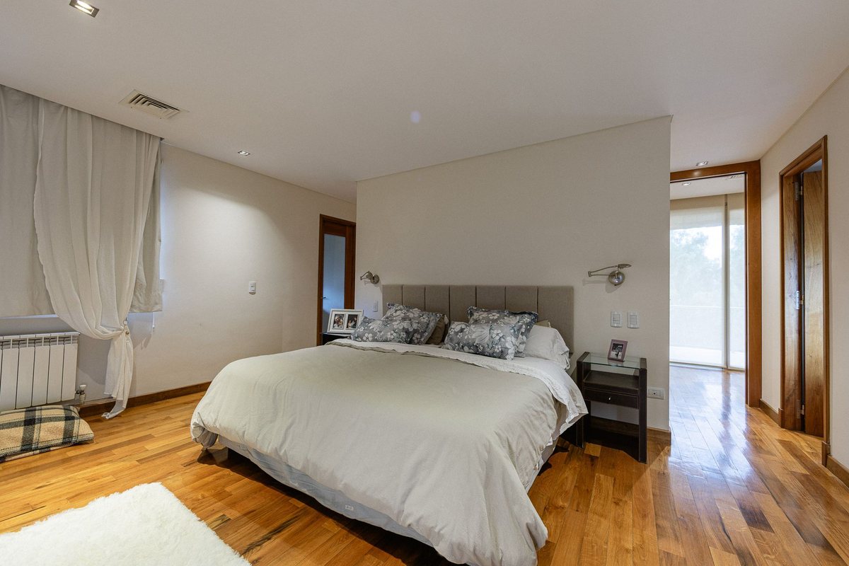 Foto 37 — VENTA IMPONENTE CASA DE LUJO EN BARRIO DALVIAN MDZ