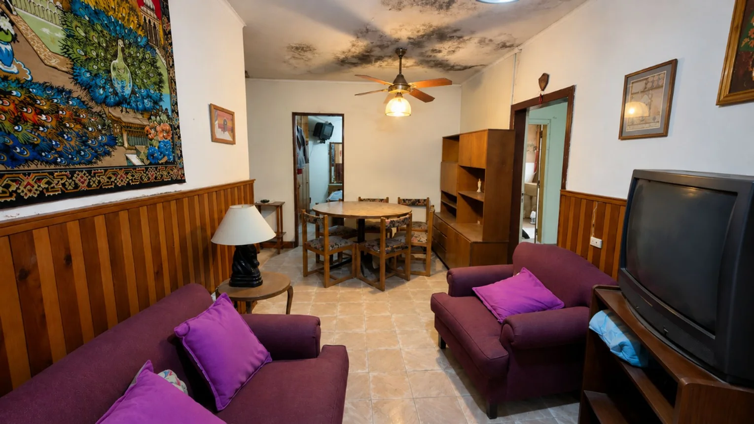 Casa de 8 ambientes en venta en Remedios de Escalada, Colón 2900, foto 2