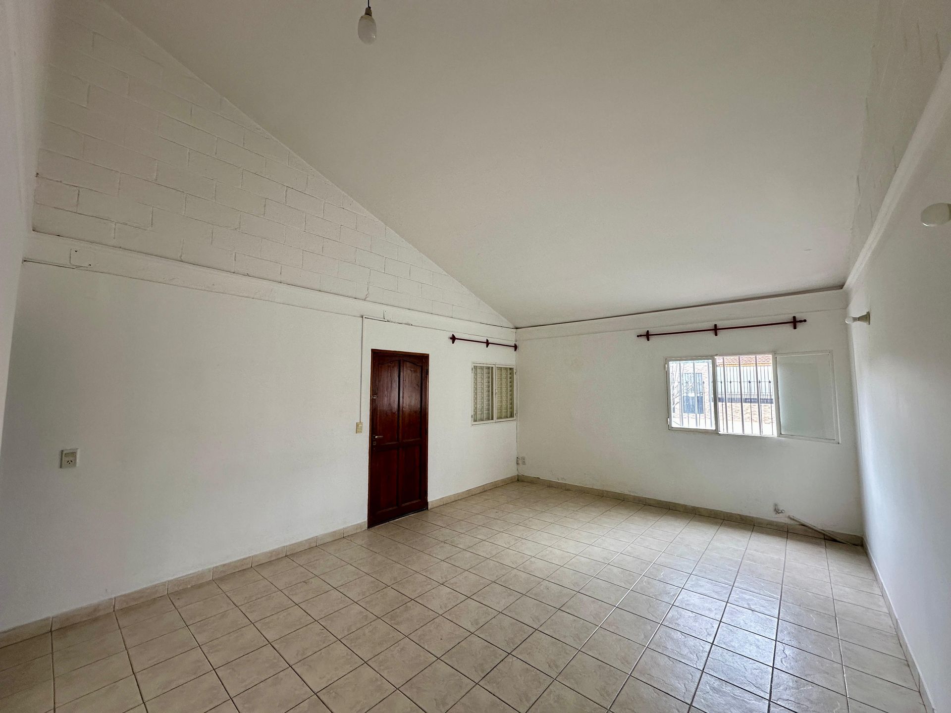 VENTA CASA 4 DOMR INTERSINDICAL APTA CREDITO - foto 3