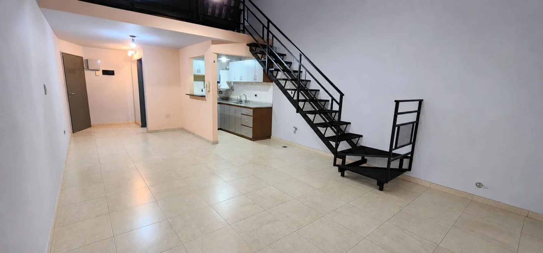 PH de 2 ambientes en venta en Caseros, Avenida Mitre 5000, foto 3
